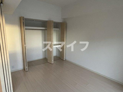 【寝室】 | 服部サークⅡ