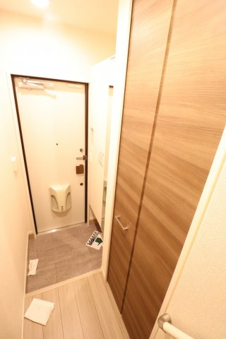 彩光館の玄関