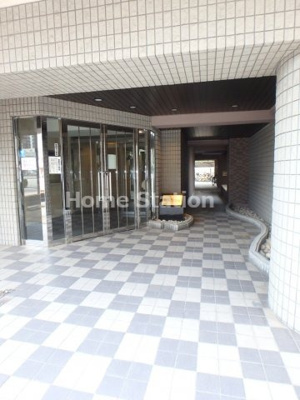 【エントランス】 | ジュネーゼ梅田北プラウディア