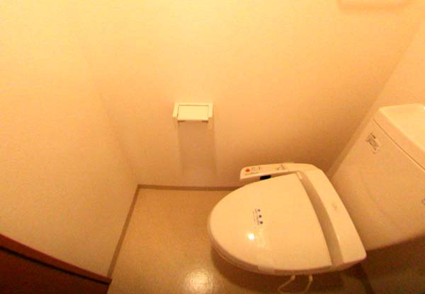 フォレストインサイド5のトイレ|コンパクトで使いやすいトイレです