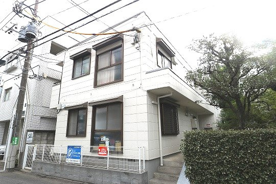 ひまわりハウス