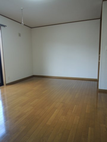 フォルトゥーナの洋室|【フォルトゥーナ】