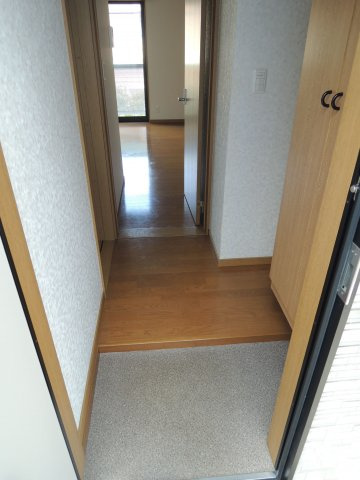 フォルトゥーナの玄関|洋室10帖以上【フォルトゥーナ】