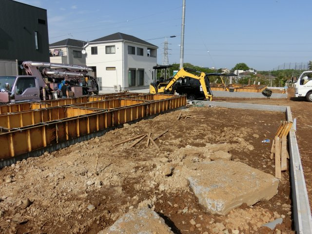 長作町　新築戸建　全２棟の外観|１号棟のお庭スペース