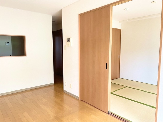 メゾンドリームの居間・リビング|リビング