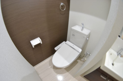 【トイレ】 | ルミエール清水谷 | 落ち着いたトイレです