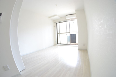 【寝室】 | ルミエール清水谷 | 寝室にぴったりのお部屋です