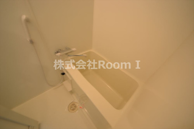 【浴室】 | 北浜コンソール | コンパクトで使いやすいお風呂です