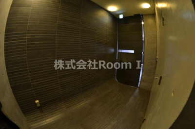 【エントランス】 | 北浜コンソール | エントランスです