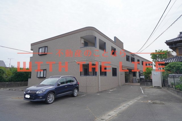 ピースフルV-Ⅰ【キャッシュバック対象物件】の居間・リビング|外観もきれいです