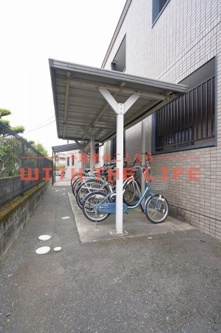 ピースフルV-Ⅰ【キャッシュバック対象物件】の駐車場