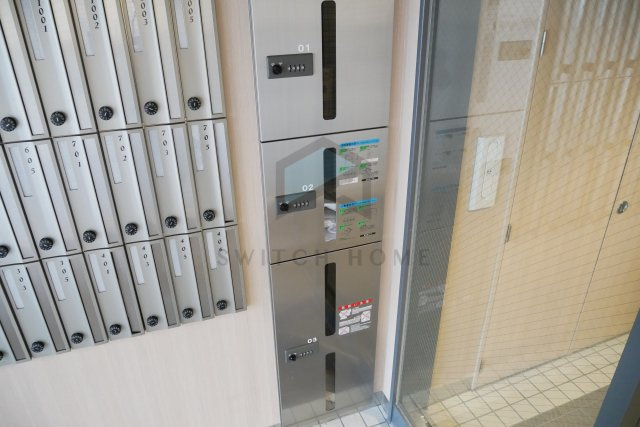 【その他共用部分】 | シャラロステ | 便利な宅配ボックス完備