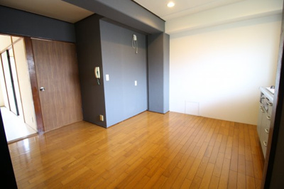 【居間・リビング】 | ラッフィナート海運町