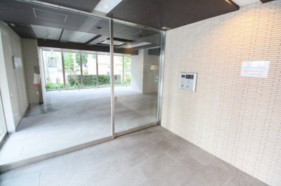 【エントランス】 | リビオレゾン梅田カサーレ