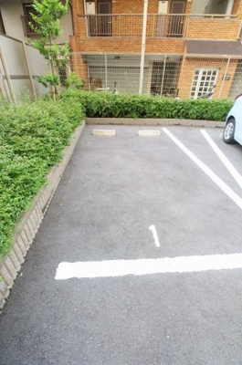 【駐車場】 | リビオレゾン梅田カサーレ