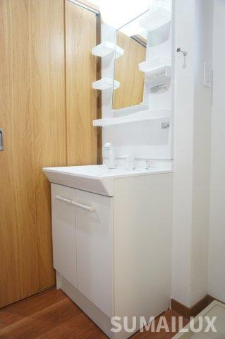 熊本市北区清水東町の賃貸マンションの独立洗面台