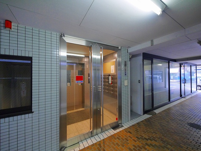 エスポワール内侍原Ⅰのエントランス