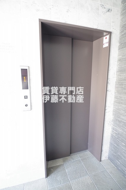 オーベル城西のロビー