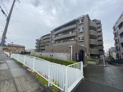 【外観】 | アパ・ガーデンコート緑地公園