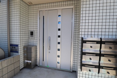 【エントランス】 | ルミナーレ今福