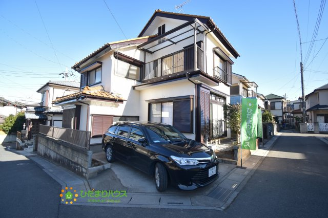 桶川市上日出谷南3丁目　中古一戸建ての駐車場