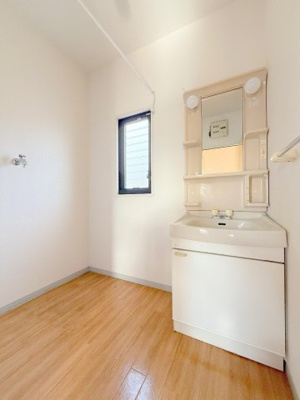 【洗面所】 | ディアス川内B棟