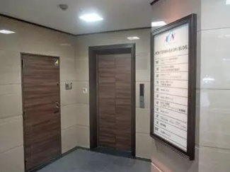 【ロビー】 | １階　エレベーターホール