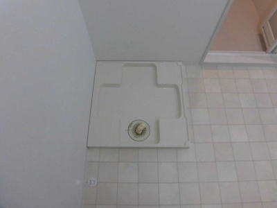 【設備】 | 淡路松本レジデンス | 室内洗濯機置場です。