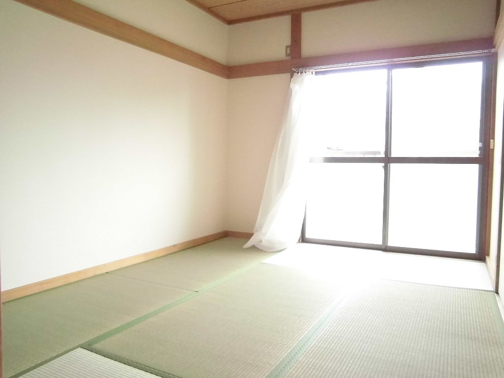 ニューハウス梅田の和室