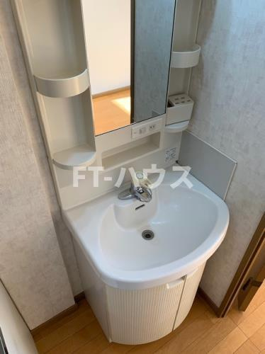 グレイス津田沼の洗面所