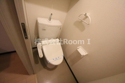 【トイレ】 | フォーチュン心斎橋ＥＡＳＴ | 落ち着いた色調のトイレです