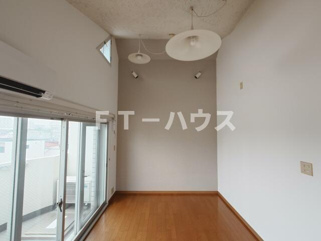 エーデルハイツの寝室