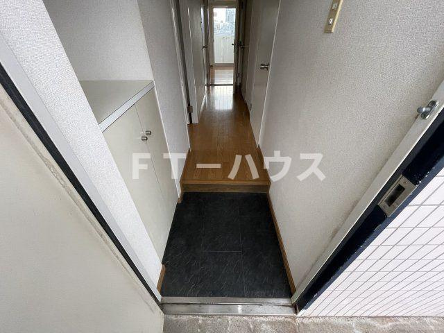 エーデルハイツの玄関