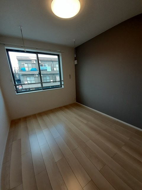 メゾンエレガンテの寝室