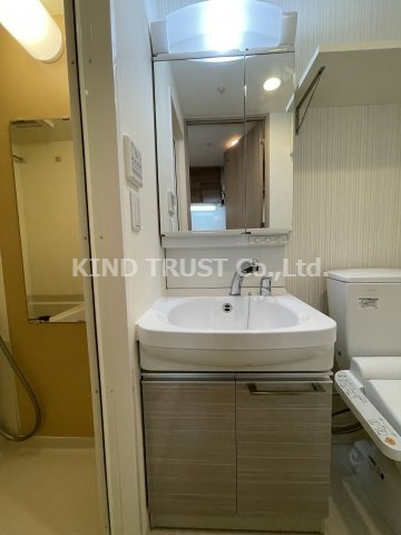 レジュールアッシュ梅田NEXの独立洗面台|独立洗面台で身支度をすべて済ませてしまいましょう