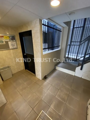 フィールウメダのロビー|ゆとりのあるロビーです