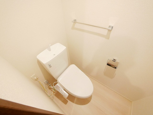 スリジエ新大宮のトイレ|落ち着いたトイレです