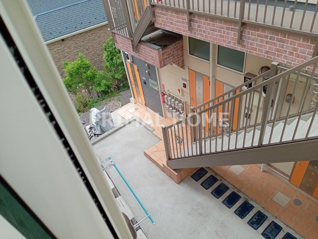 【バルコニー】 | ユナイト東白楽ポルナレフ