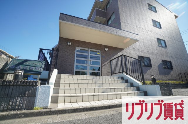 ゼファーシャン・ティオン蘇我壱番館のエントランス