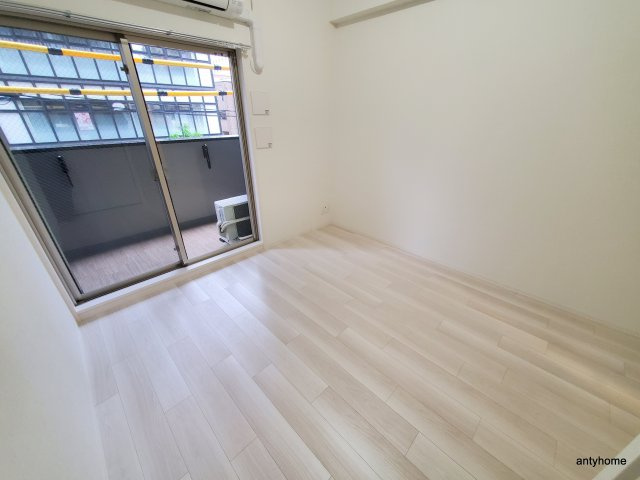 エスリード大阪STATION　仲介手数料無料の寝室