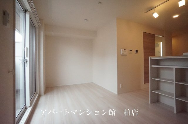 D-room柏6丁目の居間・リビング