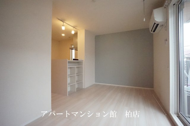 D-room柏6丁目の居間・リビング