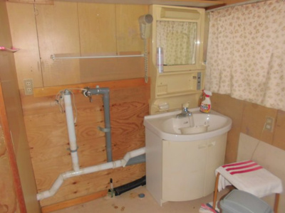 【独立洗面台】 | 大館市比内町大葛字下森合・中古住宅