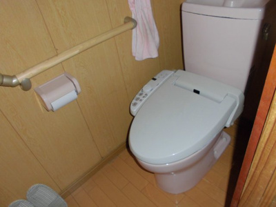 【トイレ】 | 大館市比内町大葛字下森合・中古住宅