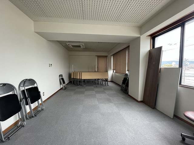 南竹島町貸事務所の内装|3F事務所