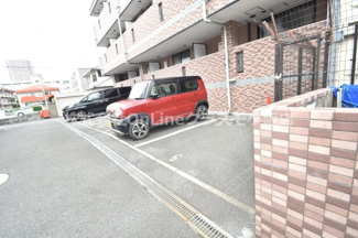 【駐車場】