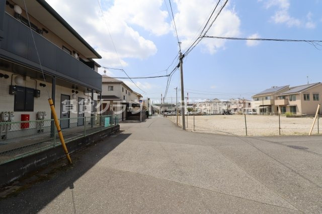 プレジールⅠの周辺