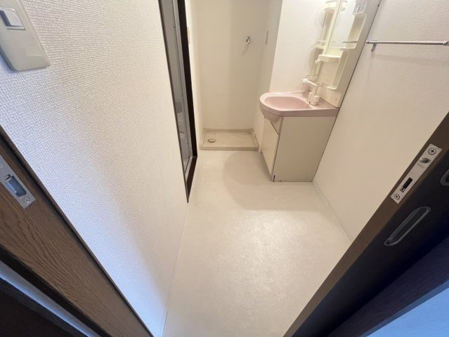 Ｂｒｅｅｚｅ　ｃｏｕｒｔの洗面所