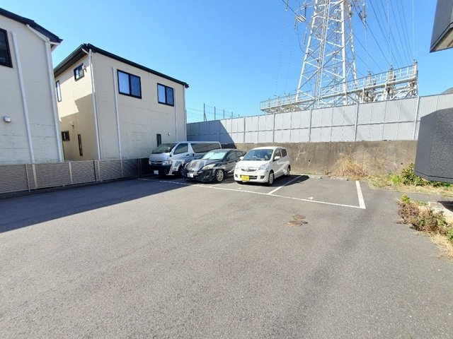 パールマンション習志野の駐車場