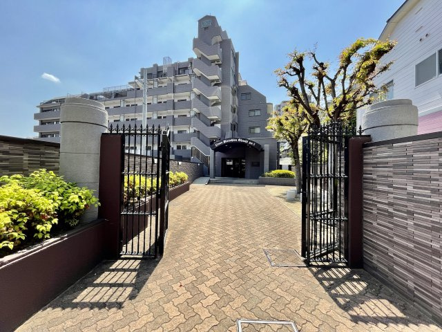 ライオンズマンション大橋第3の外観